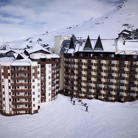 Cuzco Nazca - 3 Pieces Pour 4 Personnes 321 * Val Thorens